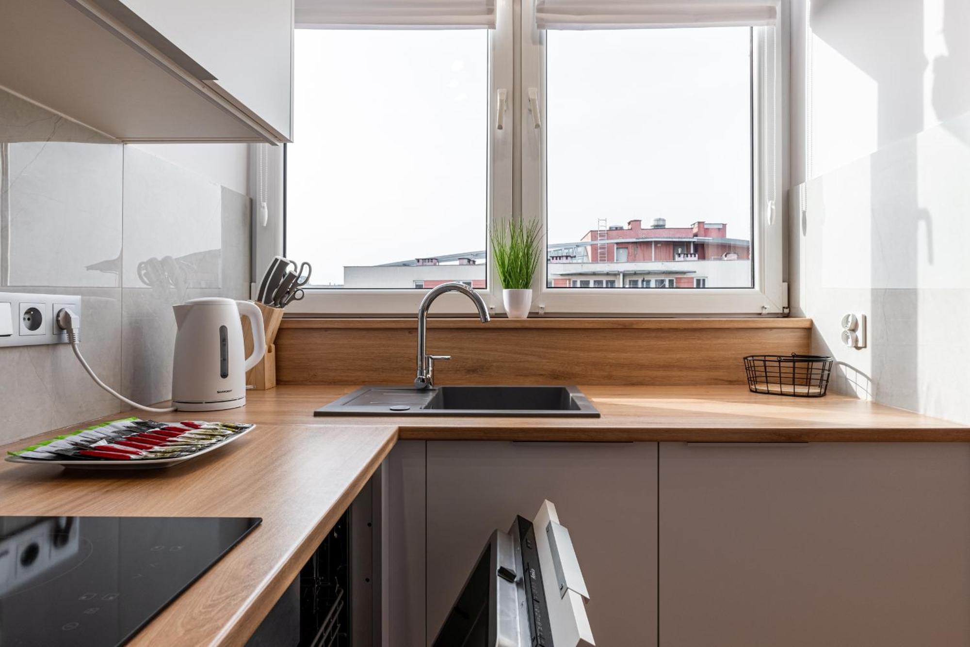 9Th Floor Wroclaw Business Apartment By Rentujemy Ngoại thất bức ảnh